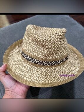 Eric Javits Squishee Classic Handwoven Fedora Hat
